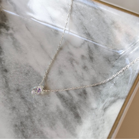 💎🆕NIB Dainty Sterling Silver Necklace w/Swarovski Drop Bead - Picture 2 of 5